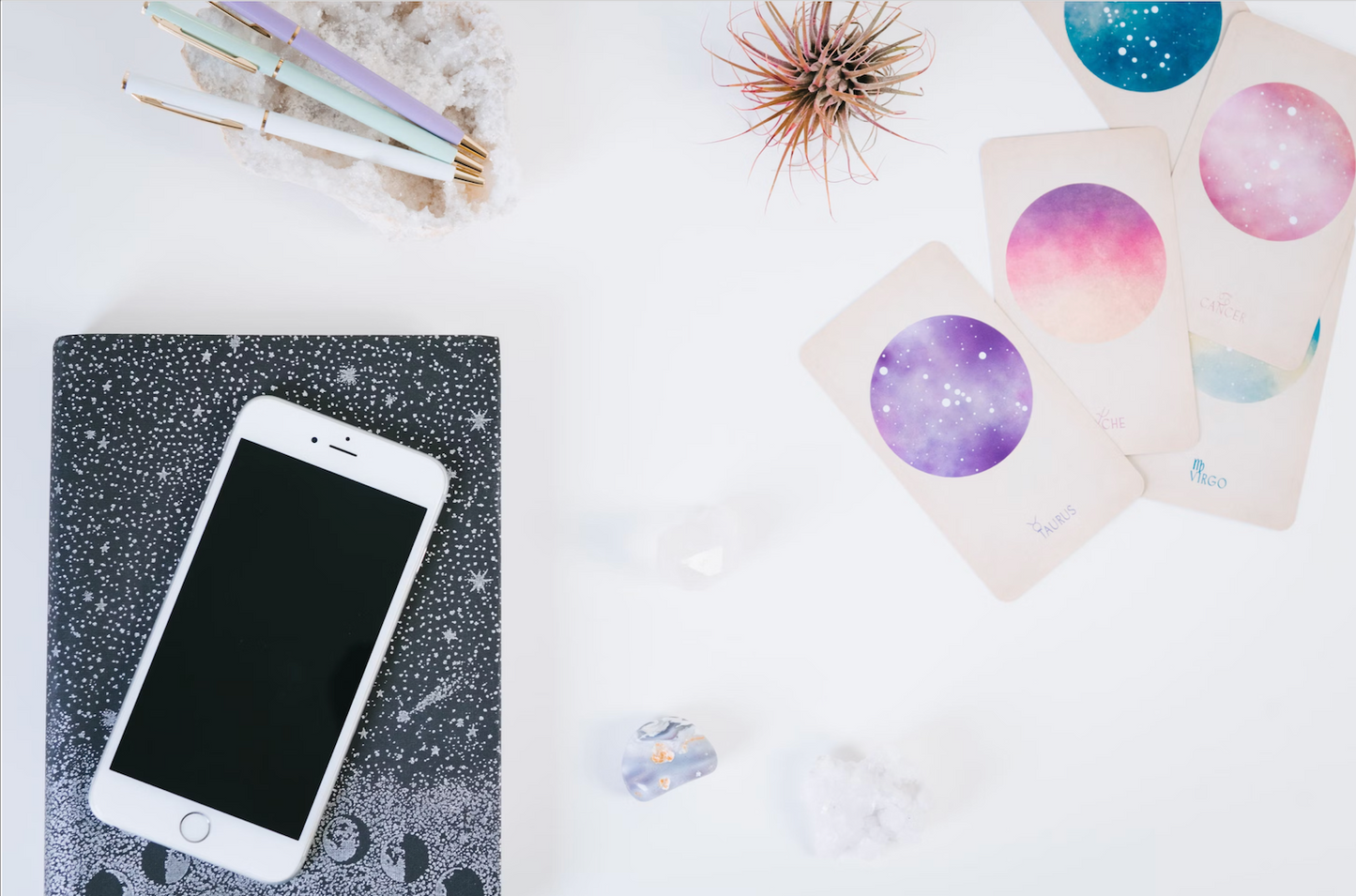 How to start a Tarot reading business on Instagram