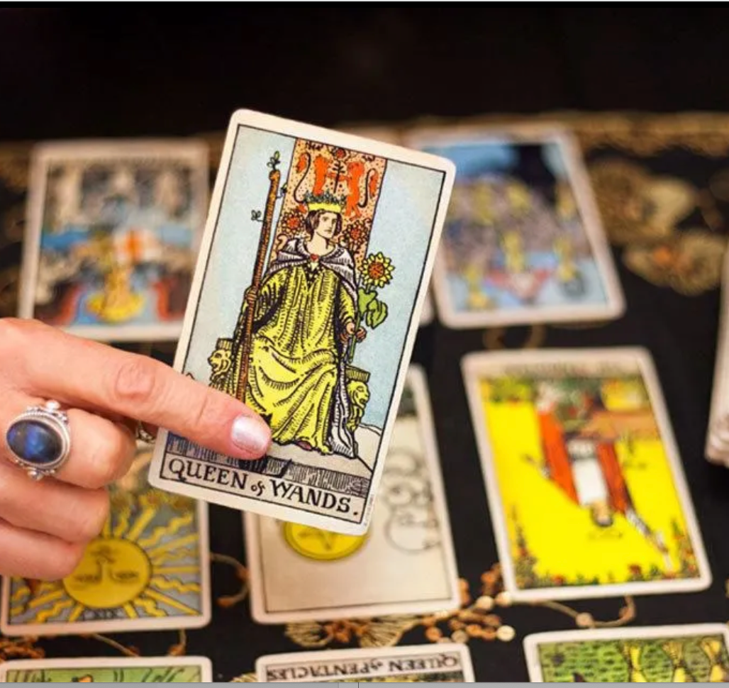 how many people get tarot readings