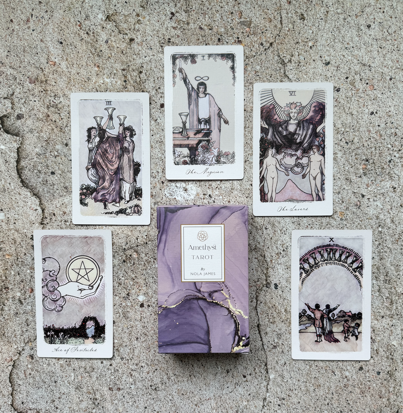 Tarot cards, tarot decks, tarot
